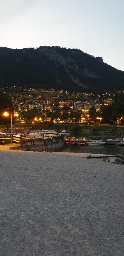 Вілла Chalet Relax Molveno E Andalo Dolomiti Екстер'єр фото